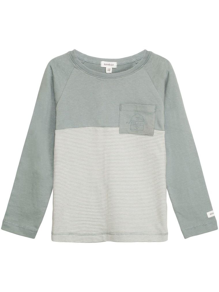 Long sleeve t-shirt
