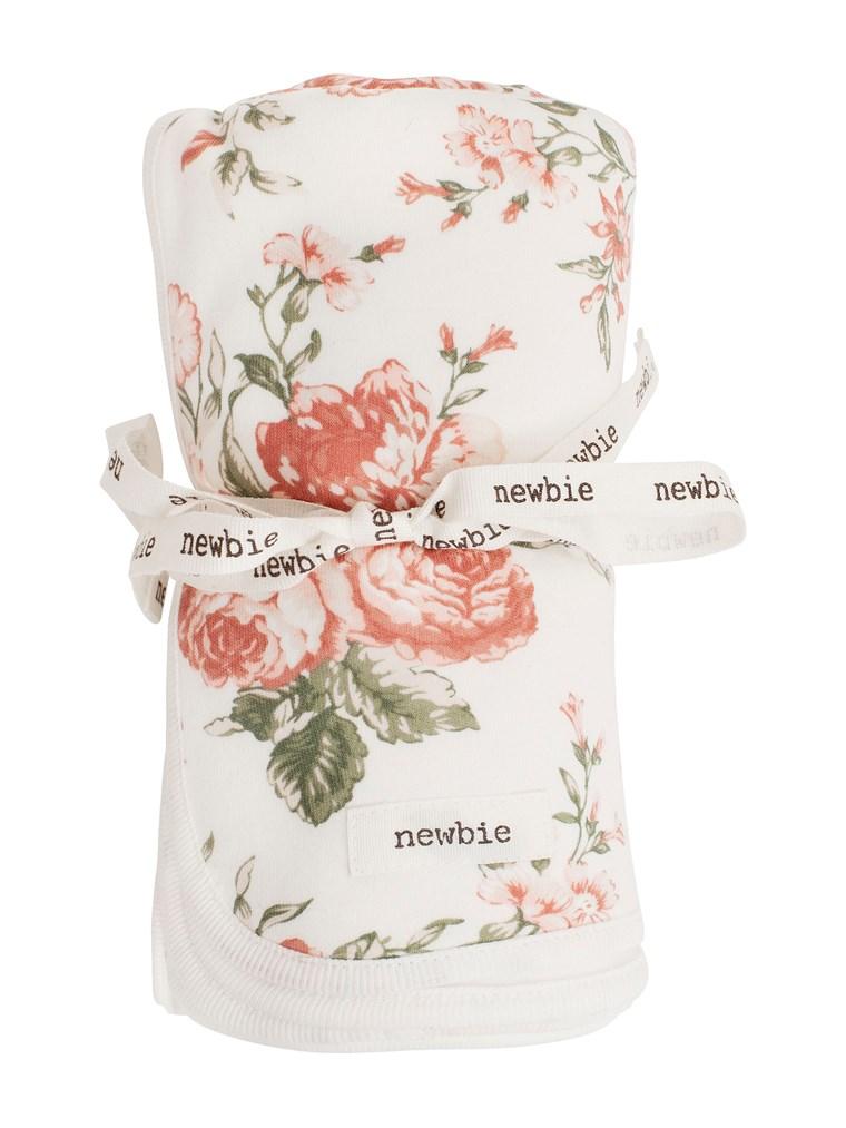 Baby blanket with rose print