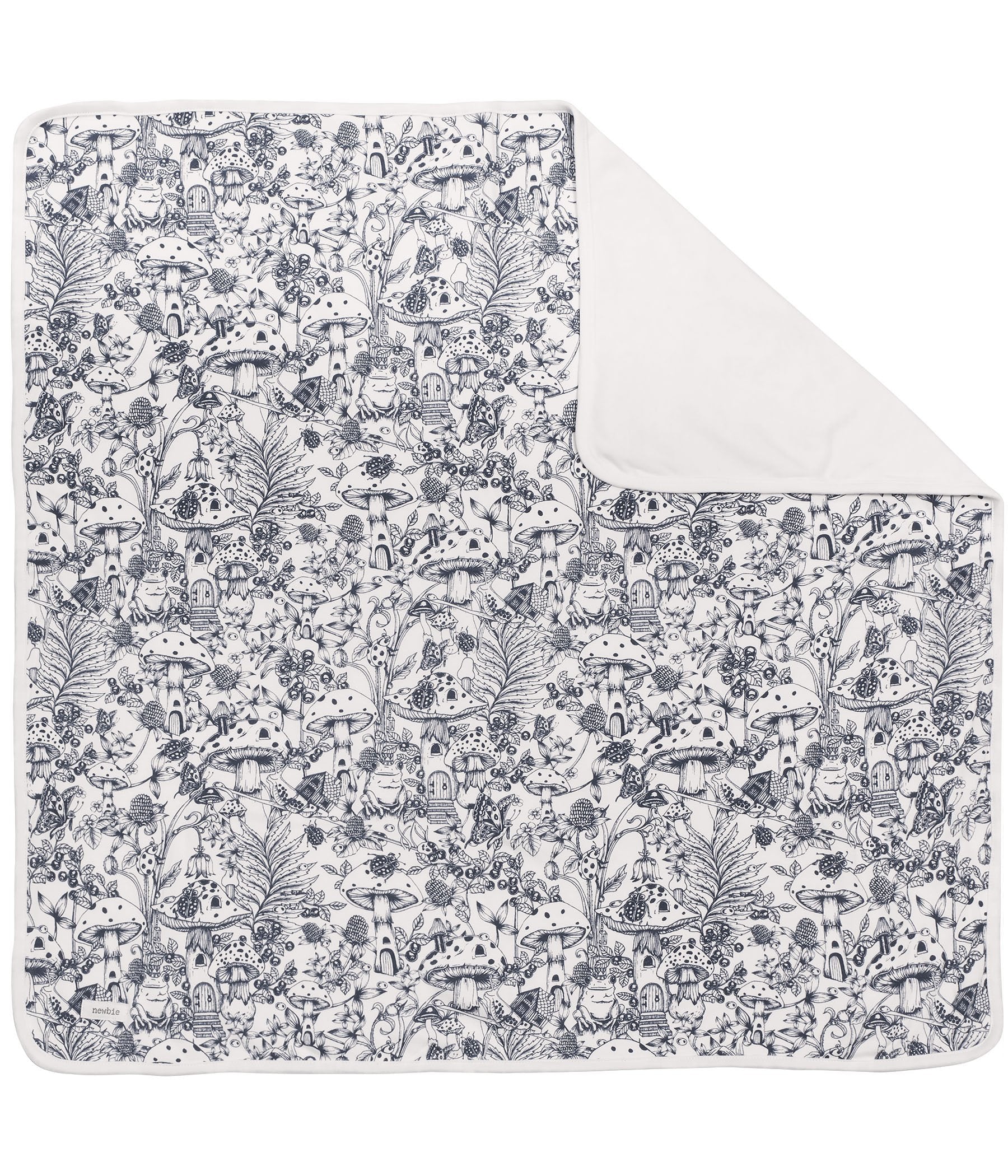 Blanket with nature print