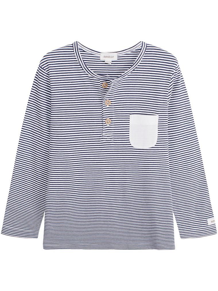 Top with stripes and pocket