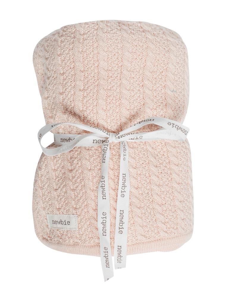 newbie baby Blanket with cabling detail pink