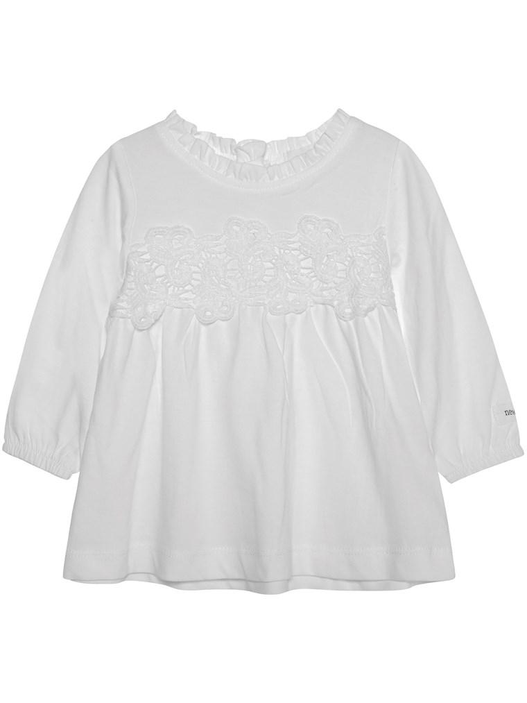 Baby top with lace