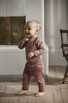 Baby stripe body