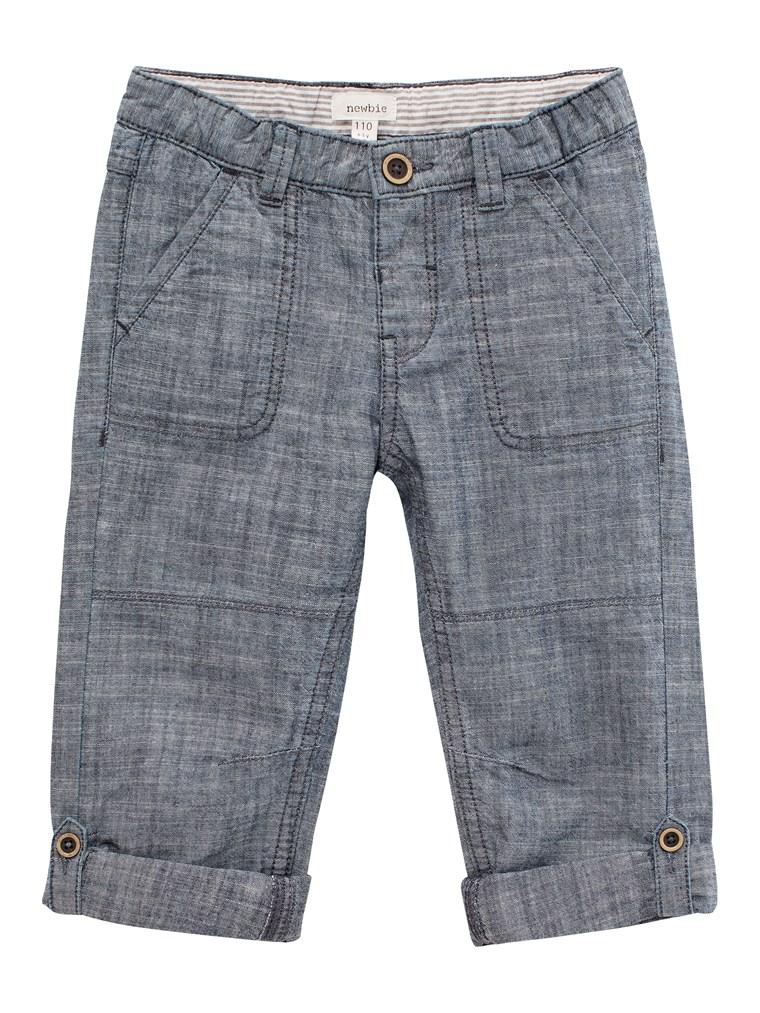 Trousers with turn-up cuffs
