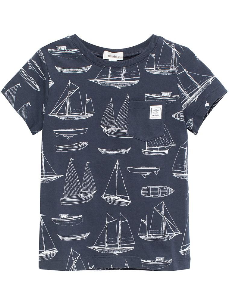 T-shirt with boat print