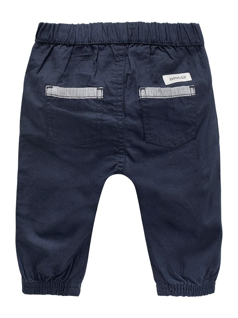 Baby trousers with buttons